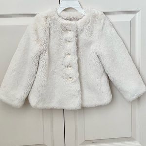 Old Navy white faux fur coat toddler girl size 3T